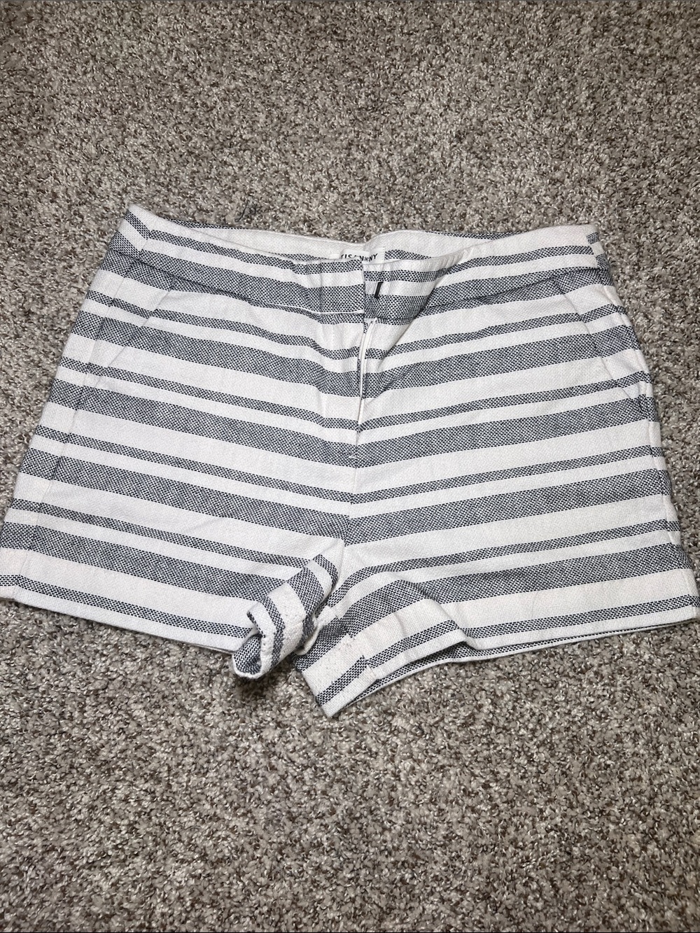 Artisan Ny White and Gray Striped High-Waist Shorts